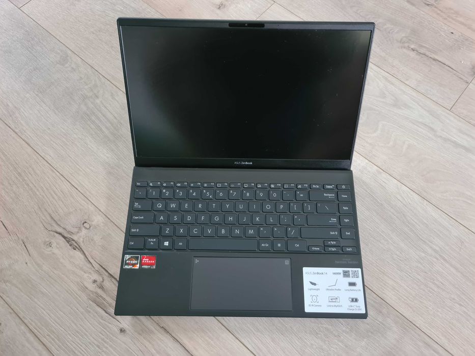 лаптоп Asus Zenbook 14″ UM425IA като нов