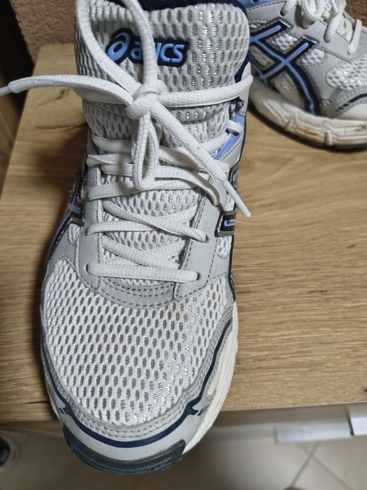 ASICS  марстонки