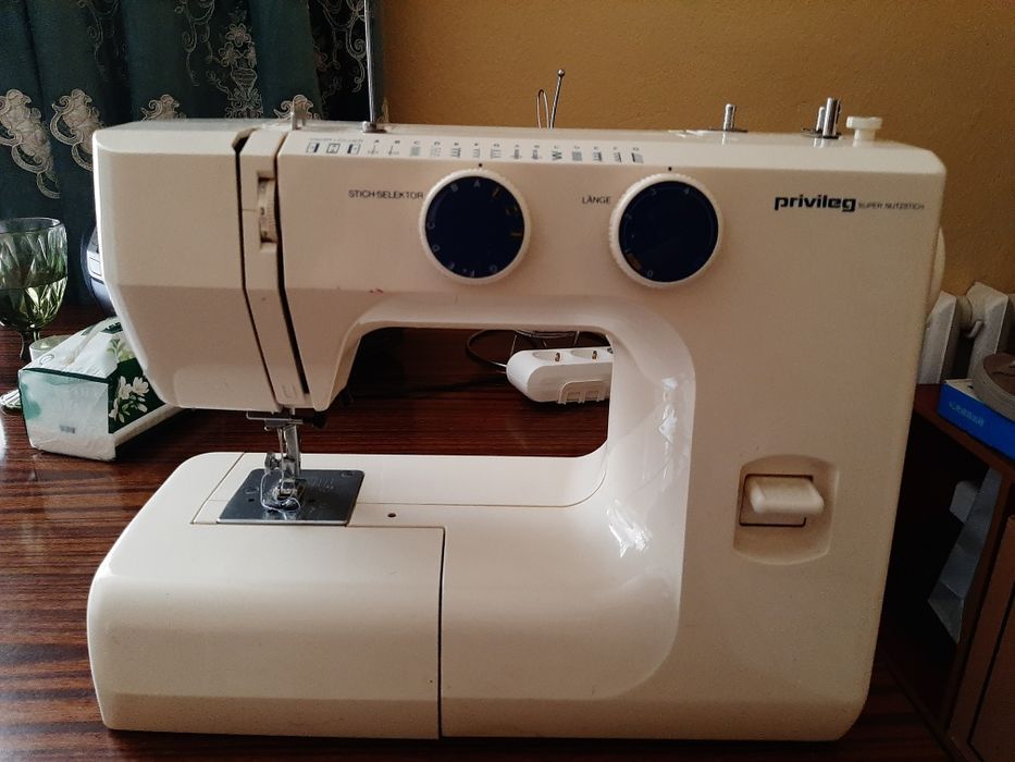 Швейная машинка Германия
