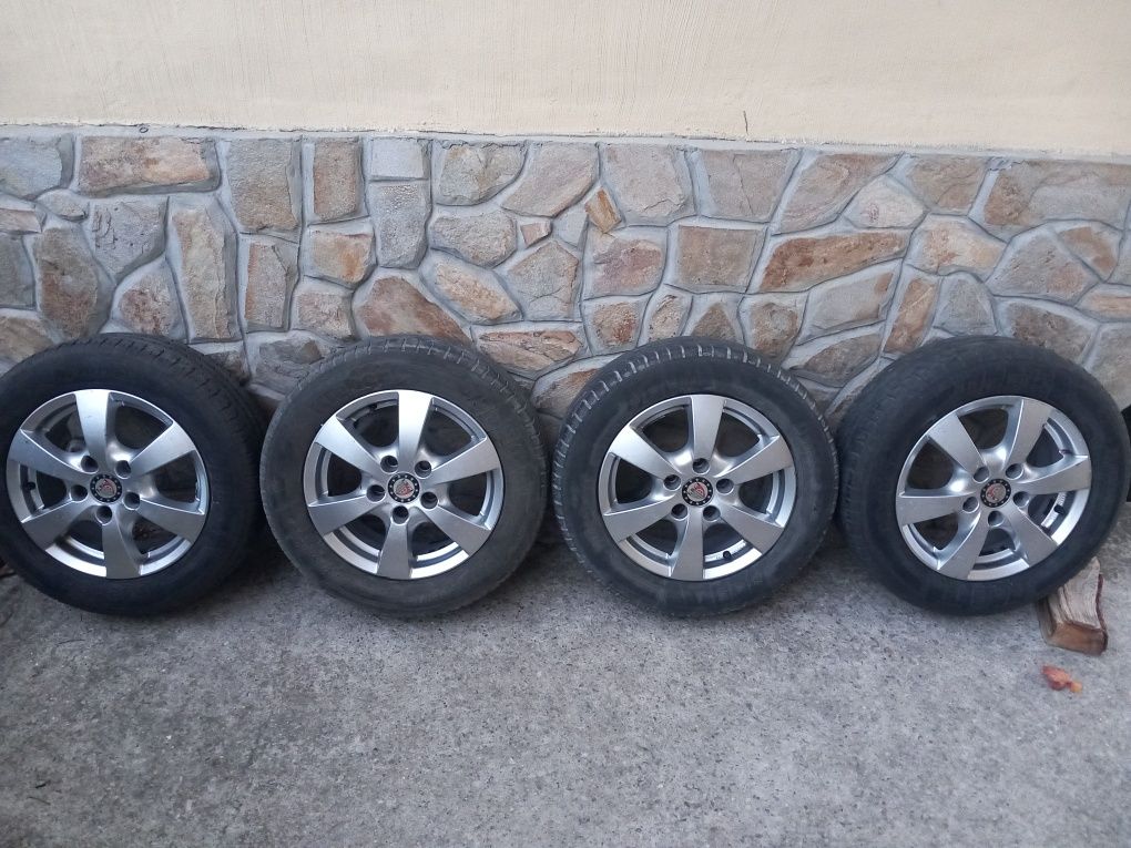 Оригинални Алу джанти 15цола за.vw.Golf 5.6.Touran.passat.skoda.5×112.