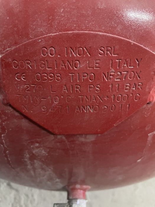 Воздушный компрессор