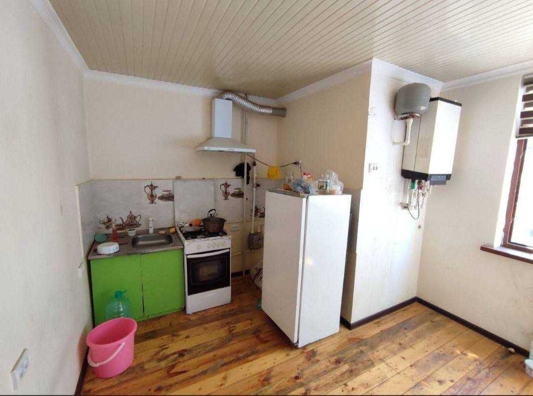 2 хоналик квартира 4 этаж кирпичный дом, теракзор