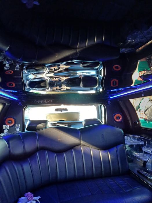 Ретро Лимузина Lincoln Towncar