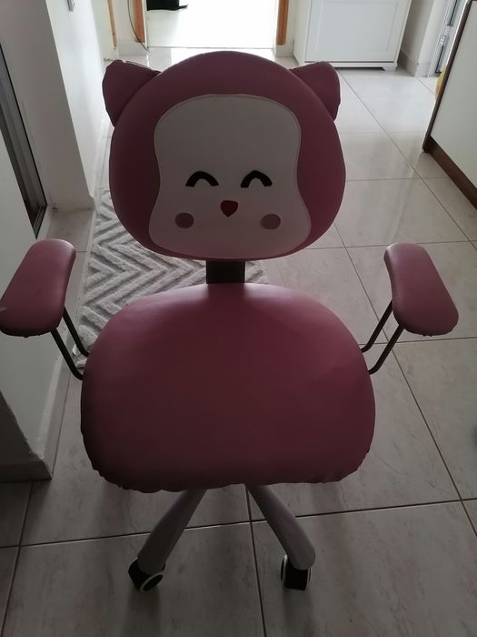 Детски регулируем стол