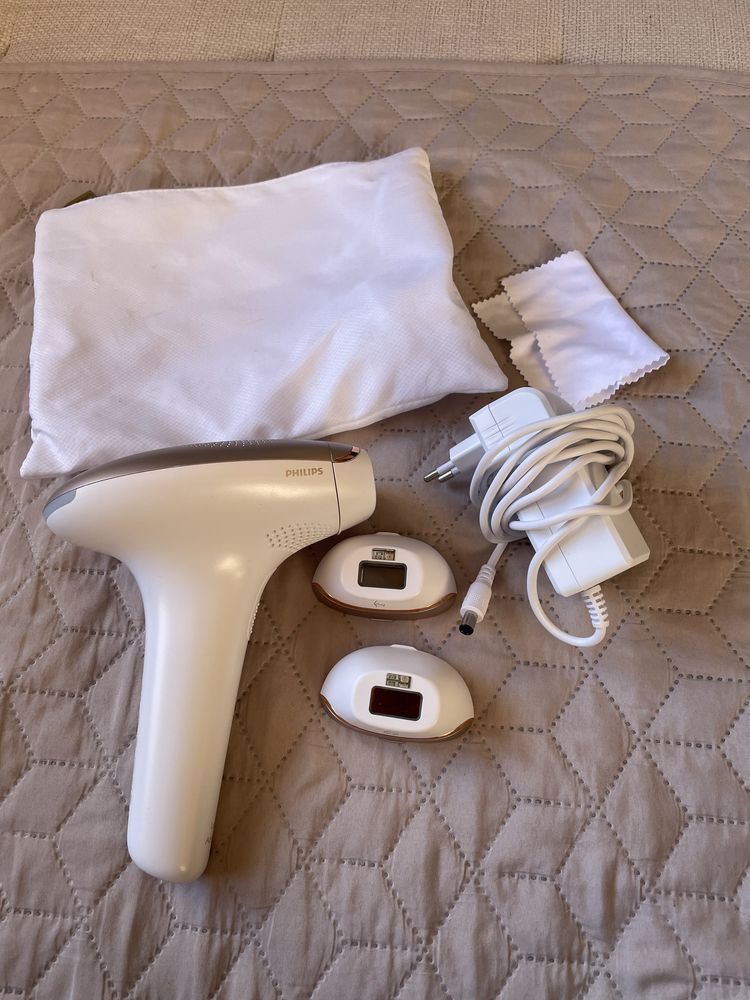 Фотоепилатор Philips Lumea Advanced
