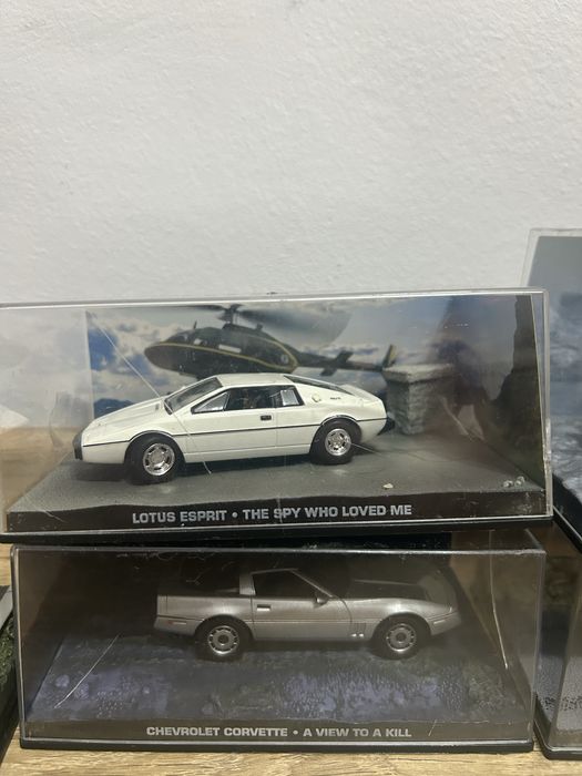 masinute de colectie 007 Aston Martin Lotus Esprit Chevrolet corvette