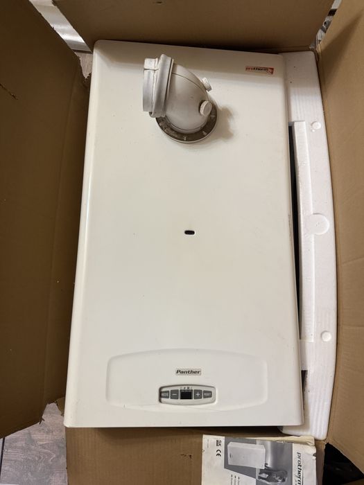 газовый котёл (настенный двухконтурный), марка Protherm Panther