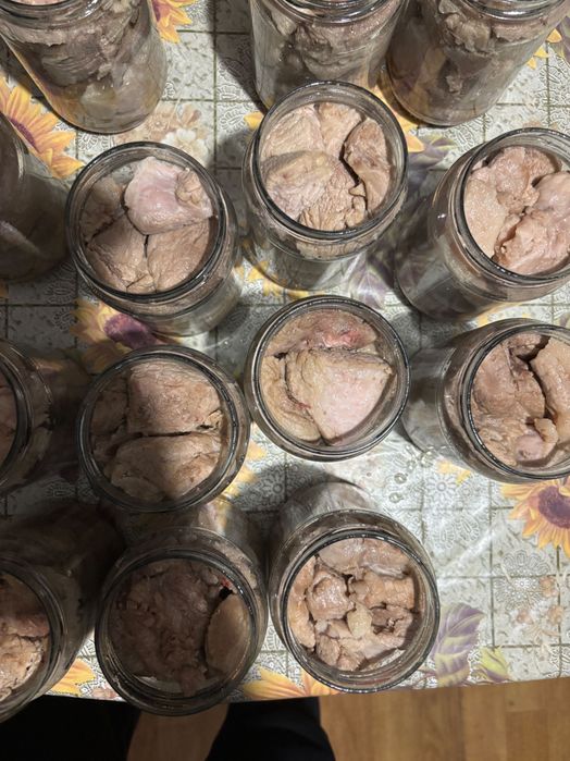 Свинско в буркан 720 мл. -12 лв Коледна туршия 720мл-8 лв / 3л.-20 лв