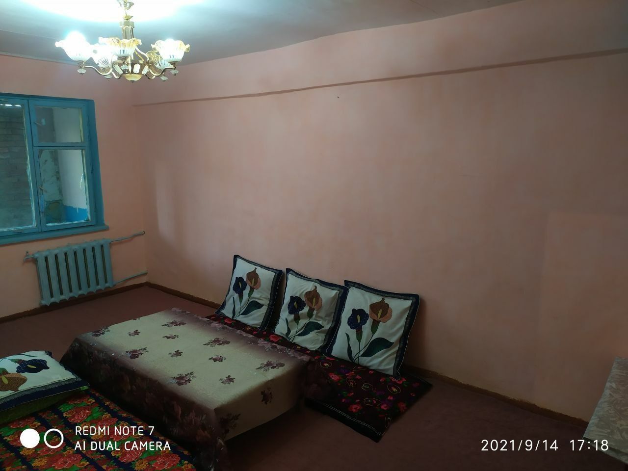 Ивановскийда 2этажда 3хонали кв срочна 1500минг сумга ижарага берилади