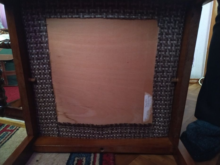 Стулья мягкие, 6 штук