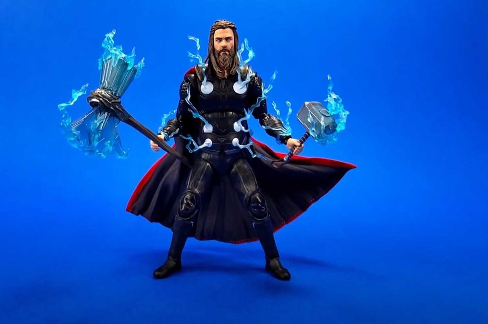 Avengers: Endgame MAFEX No.149 Thor Action Figure