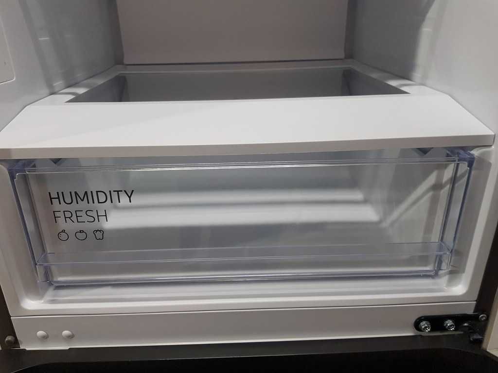 Хладилник Samsung RL38T602CSAEG код 2570 - 829лв