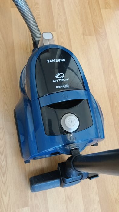 Пылесос Samsung 1600w