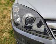 Faruri Xenon Opel Astra H - Folie protecție aplicată.