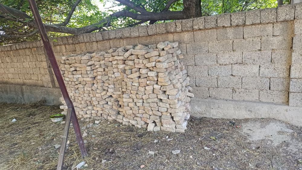 Гишт.  Эски ғиштлар.  Бутуни кам.