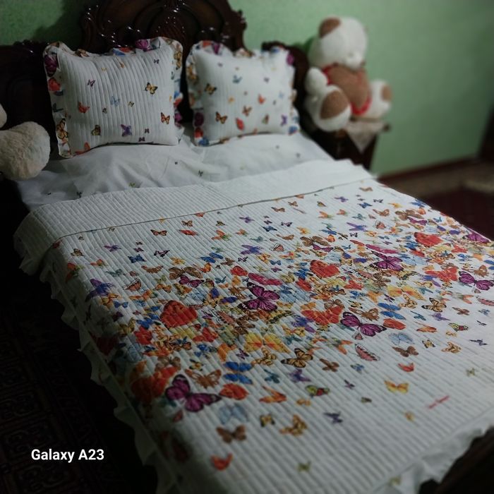 Spalniy mebel sotiladi