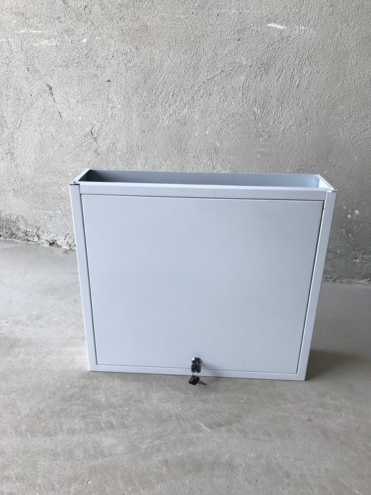 Метална монтажна кутия