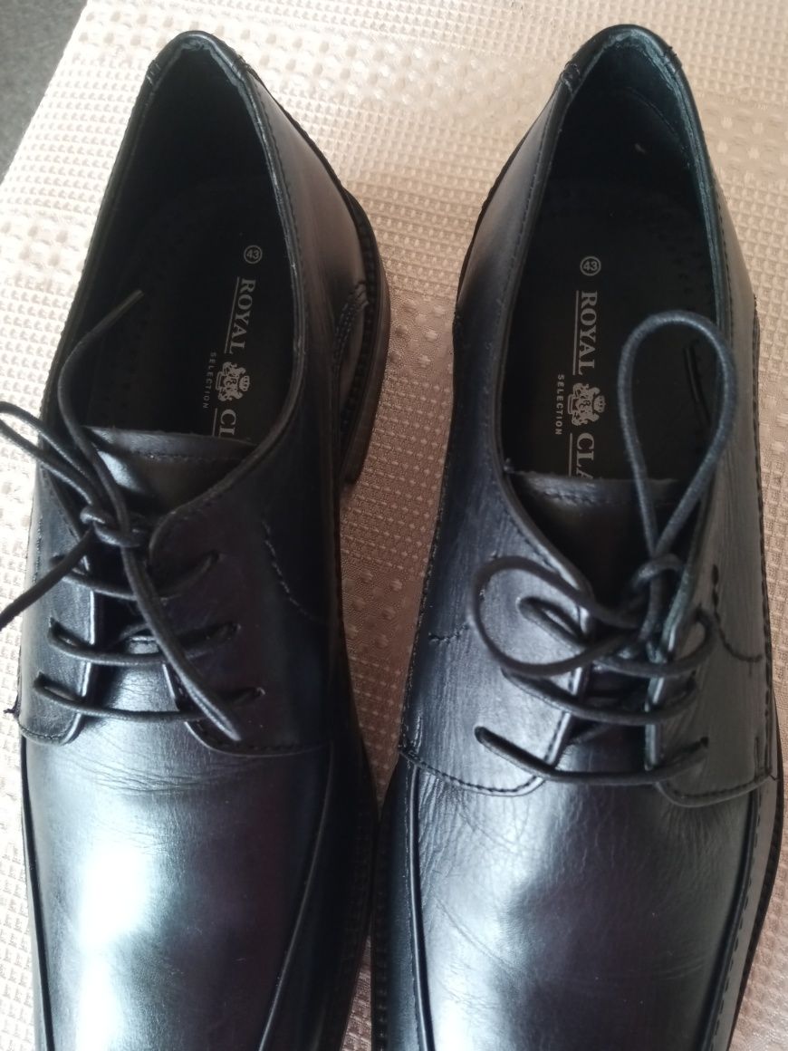 Pantofi noi piele naturală integral Royal Class mărimea 43