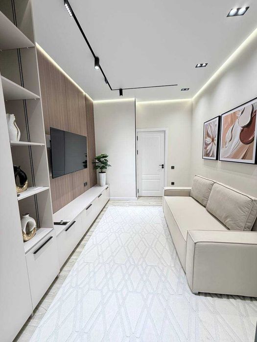 Срочно сдам кв 2/2/8 на Максим Горьком ор метро БИЙ 640*