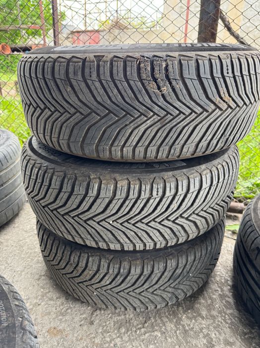 Продавам гуми с джанти 205/55 R16