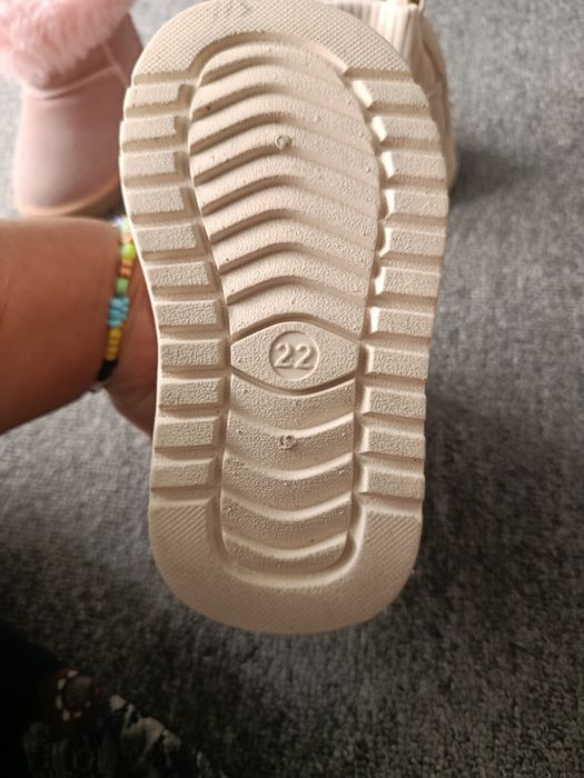 Детская обувь уги красовка