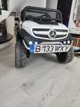 Masinuta MERCEDES BENZ JEEP COPII 4 motoare 2 locuri