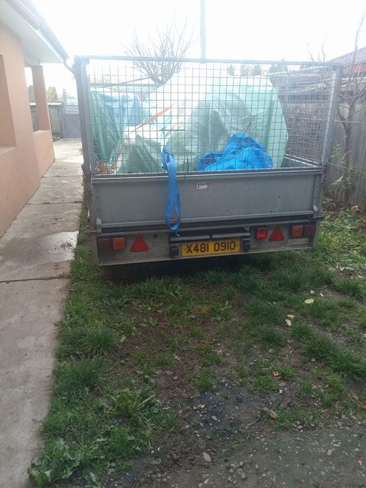 Remorca/ platformă de vanzare sau inchiriere