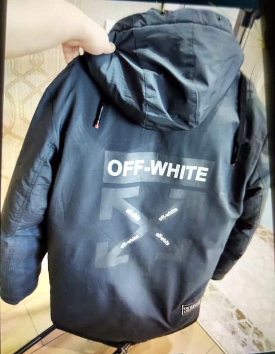 Продам удлиненную зимнюю куртку.