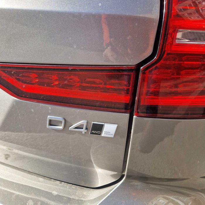 VOLVO V60 D4 cross country 4x4