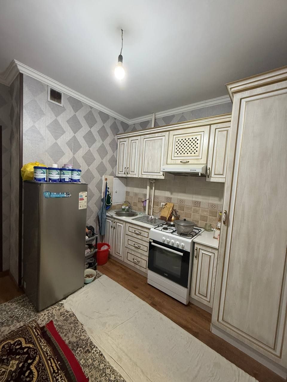 Сотилади Квартира!! Сергели Чоштепа, 1/6/7, Метро Чоштепа.