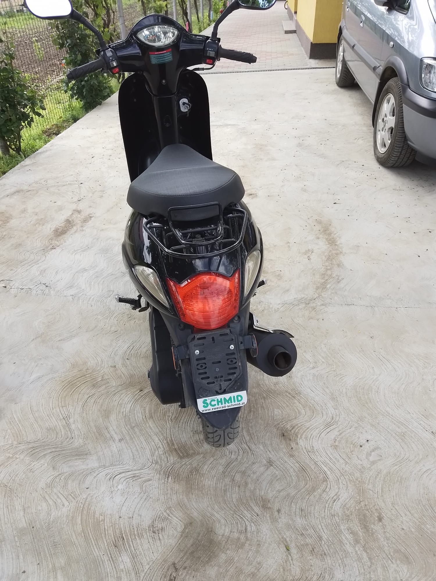 Scuter moped Luxxon 49cc