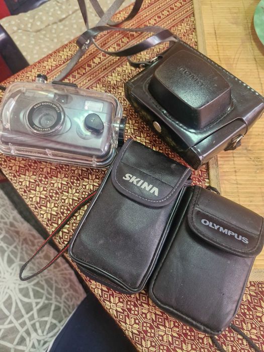 Продават се фотоапарати