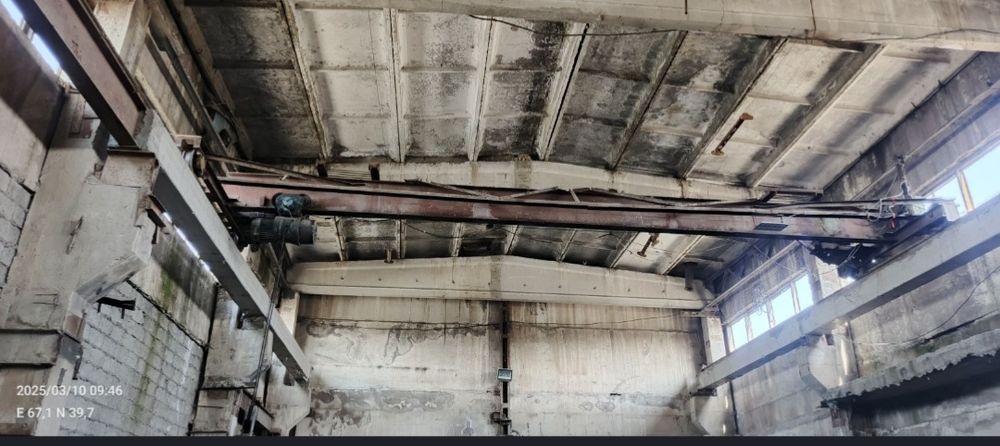 SROCHNA Sex sotiladi, sex tayyor ichida 5 tonn kranlar ishlab turibdi.