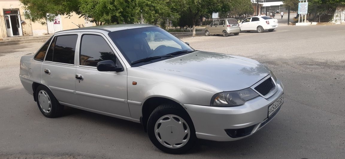 Nexia 2 dons 1.6