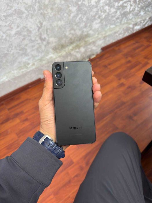 Samsung S22 plus сотилади