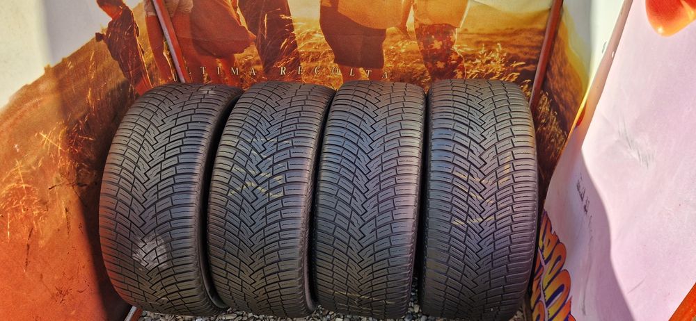 Set 4 Anvelope Pirelli 255 45 R19 All Seasons . Dot 2022