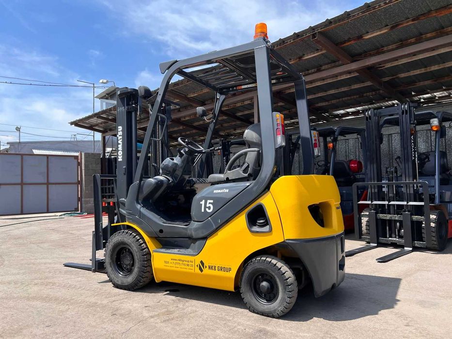 KOMATSU FG18T Вилочный погрузчик