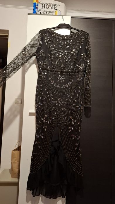 Rochie de seara cu aplicatii