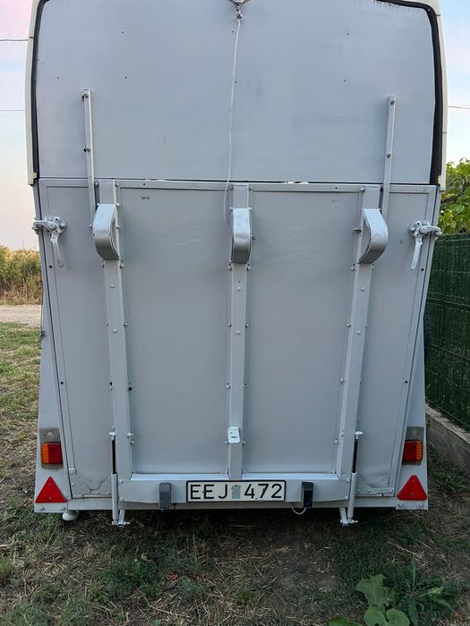 Remorca pentru cai !