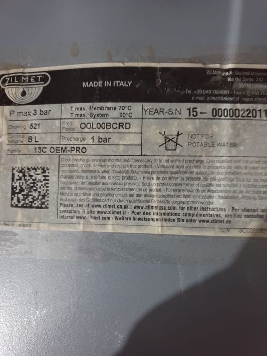 Vând vas de expansiune ariston