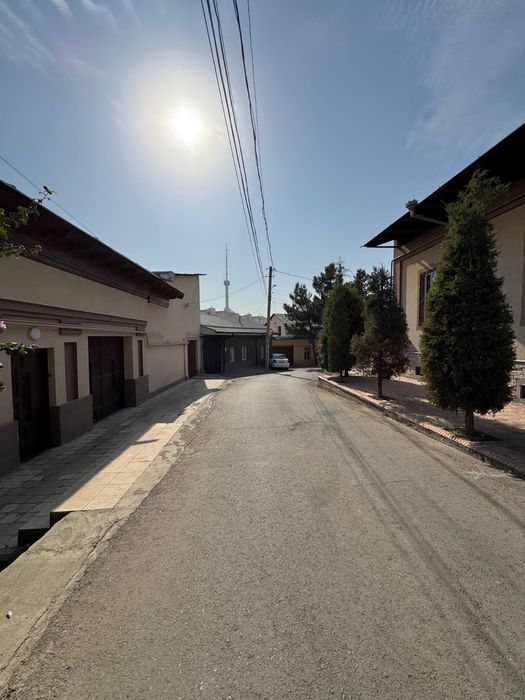 Уй углавой : фасад 33- 17.5 м, 3–4 коттеж учун мос метро Шахристан