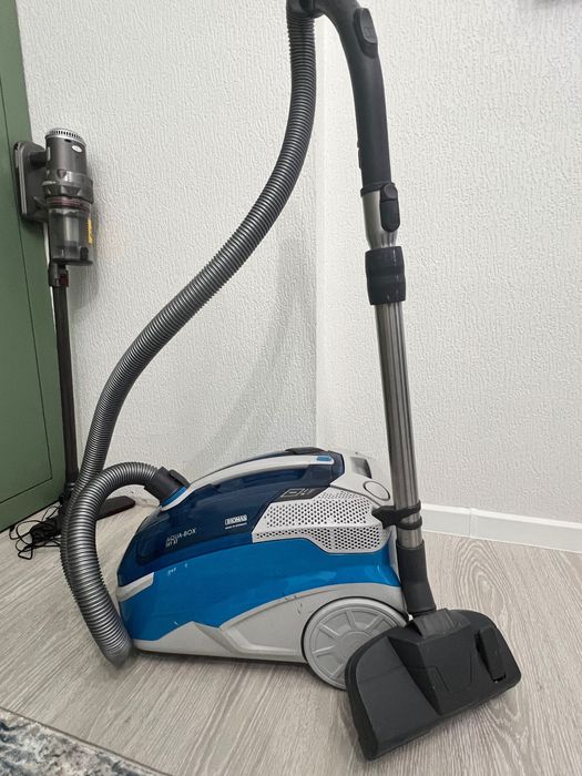 Thomas  Aqua-Box Sky XT