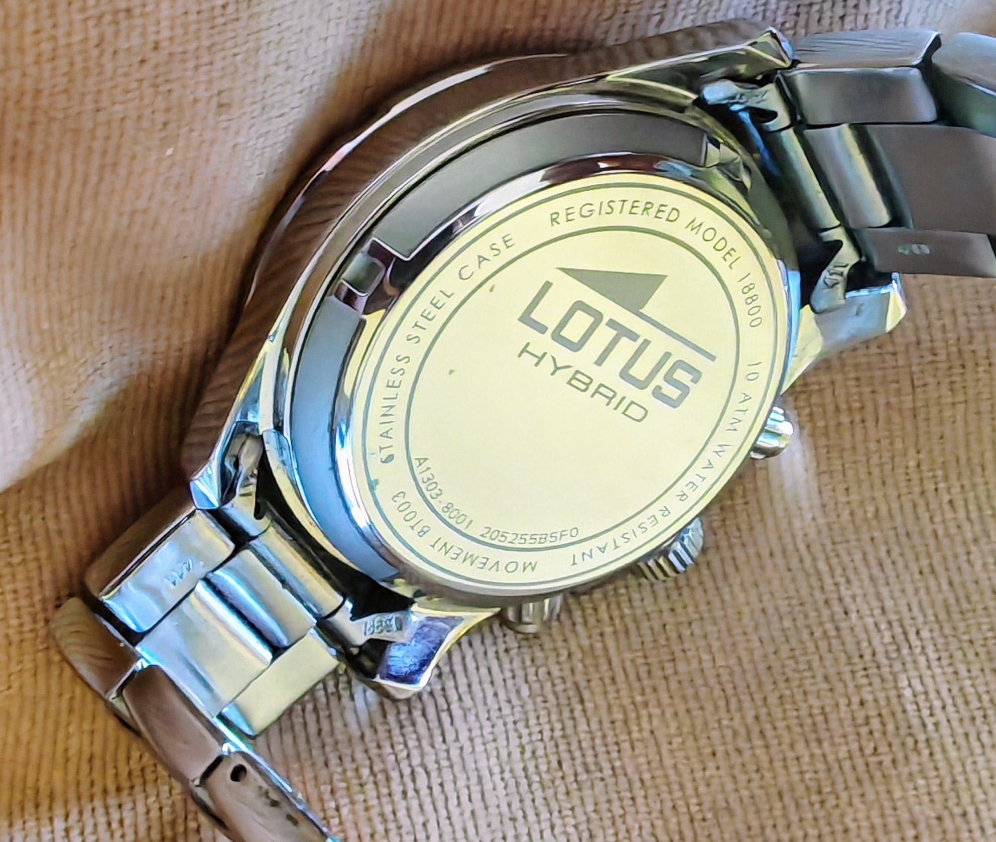 Ceas Lotus hybrid, ireproșabil 10/10 funcțional și optic