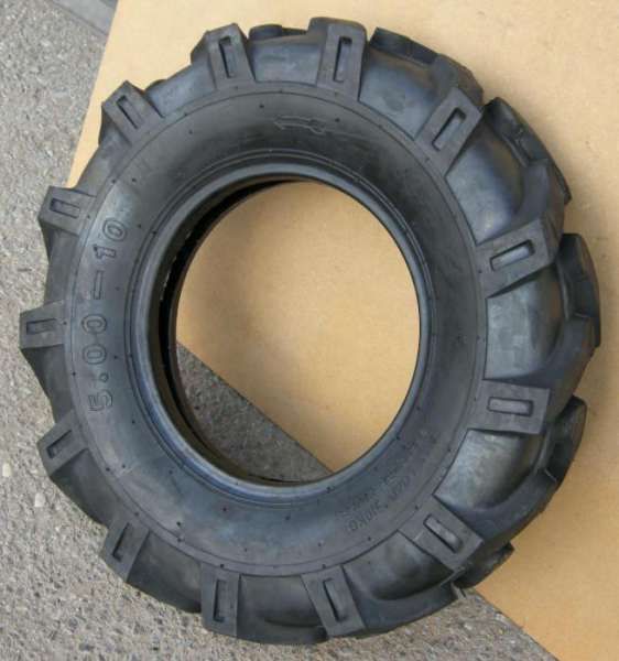 Външни гуми за трактори и селскостопанска техника рибена кост
