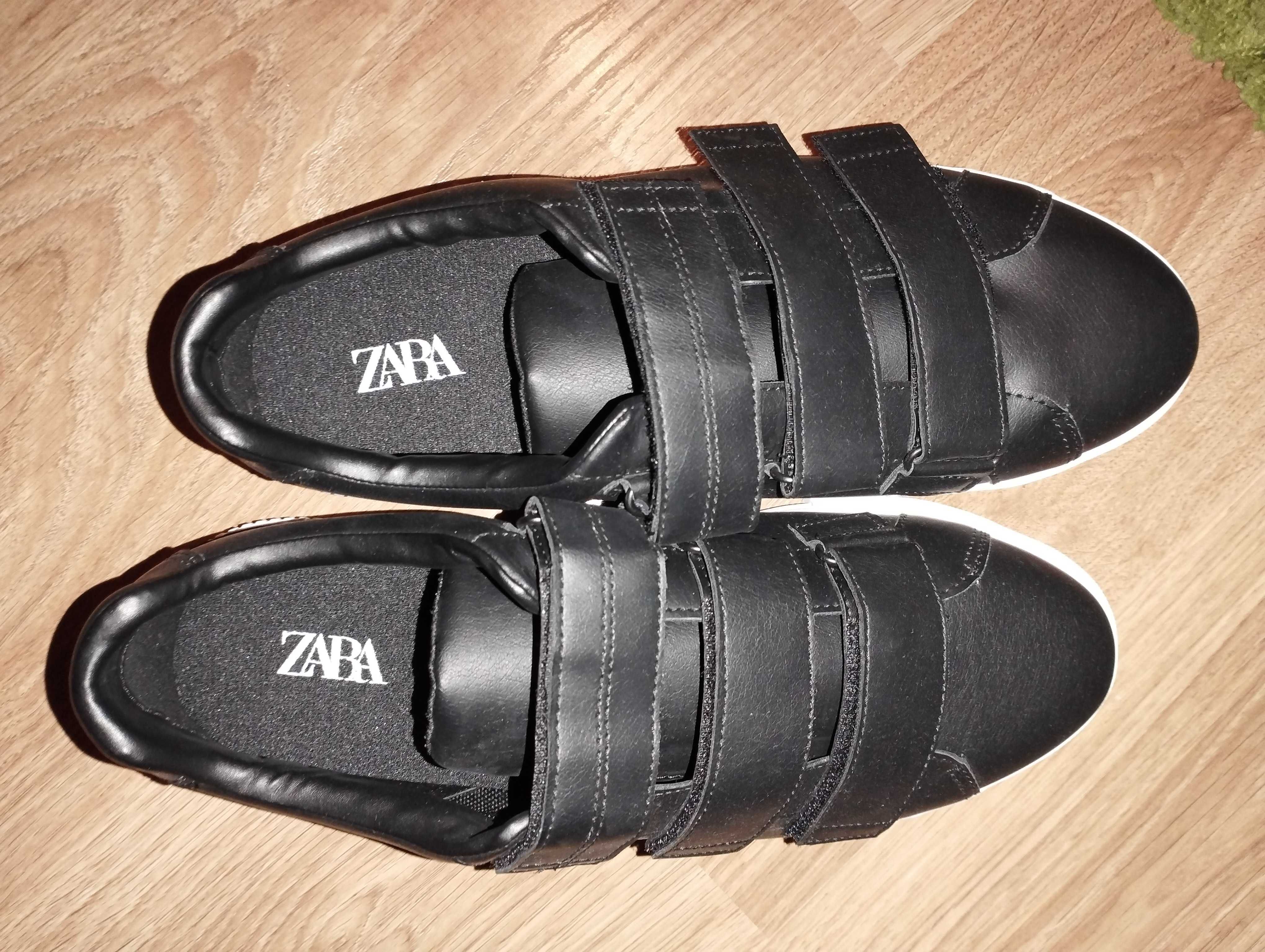 Спортни обувки Zara