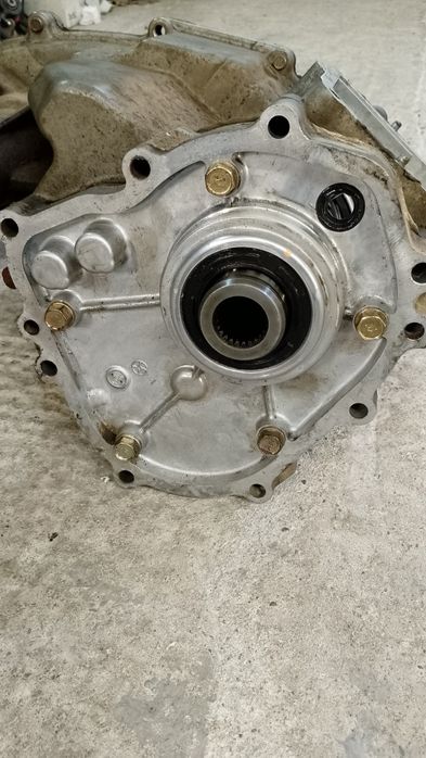 Раздатъчна кутия за Митсубиши Пинин 1.8GDI 120кс. от1999до2007г.