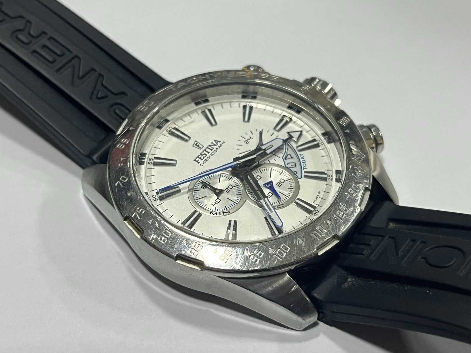 Мъжки часовник Festina F16489