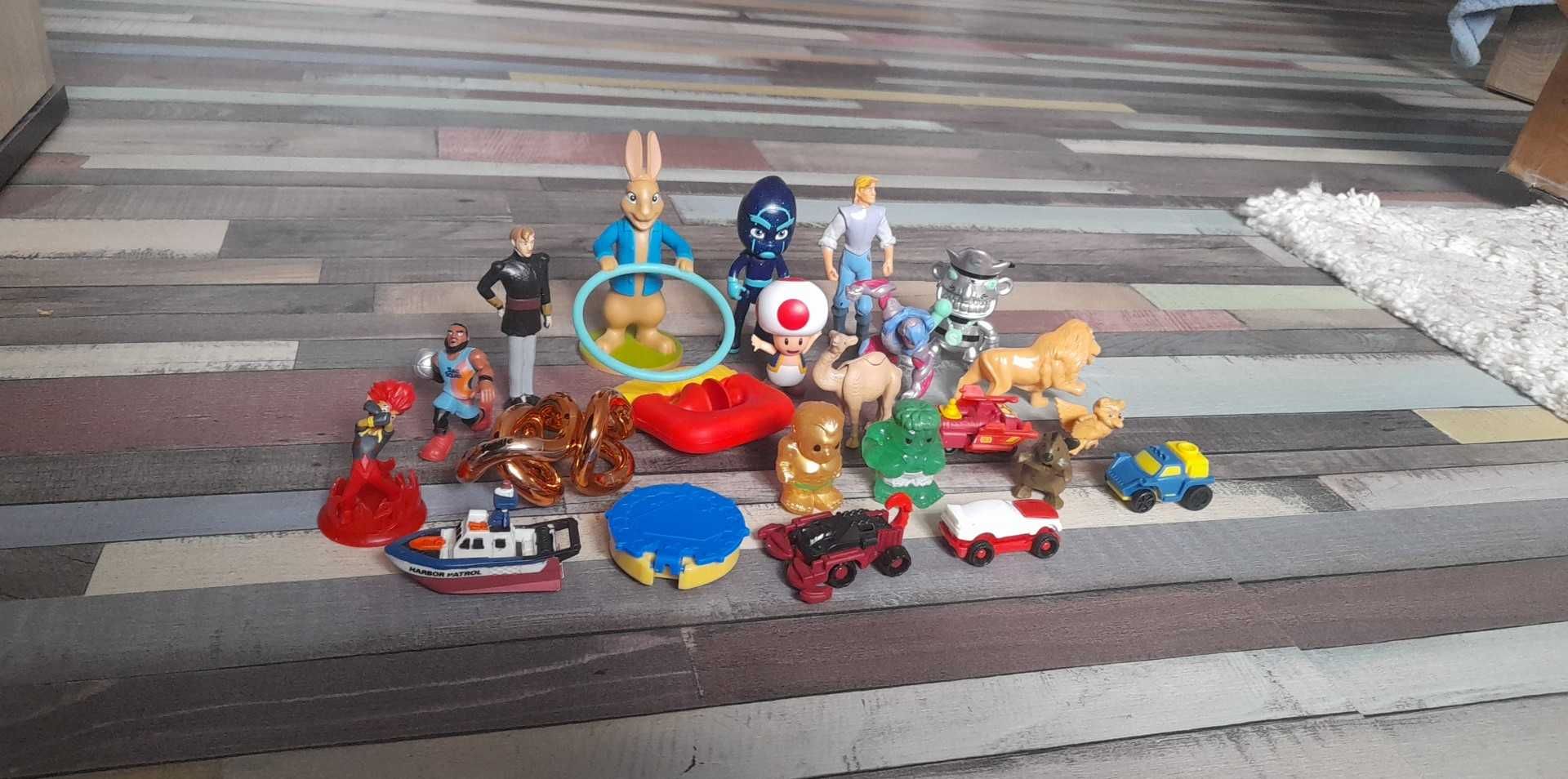 Loturide jucarii si figurine pentru copii si colectionari