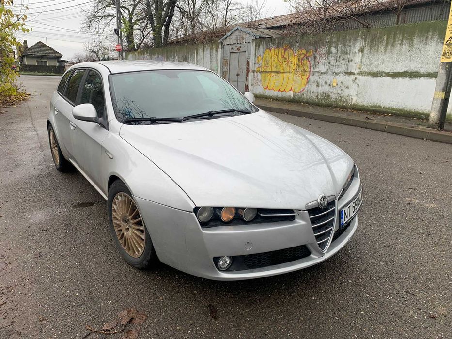 Alfa Romeo 159 - Sportwagon (1.9 jtdm / 16V / 150 CP) - AUTOMATA