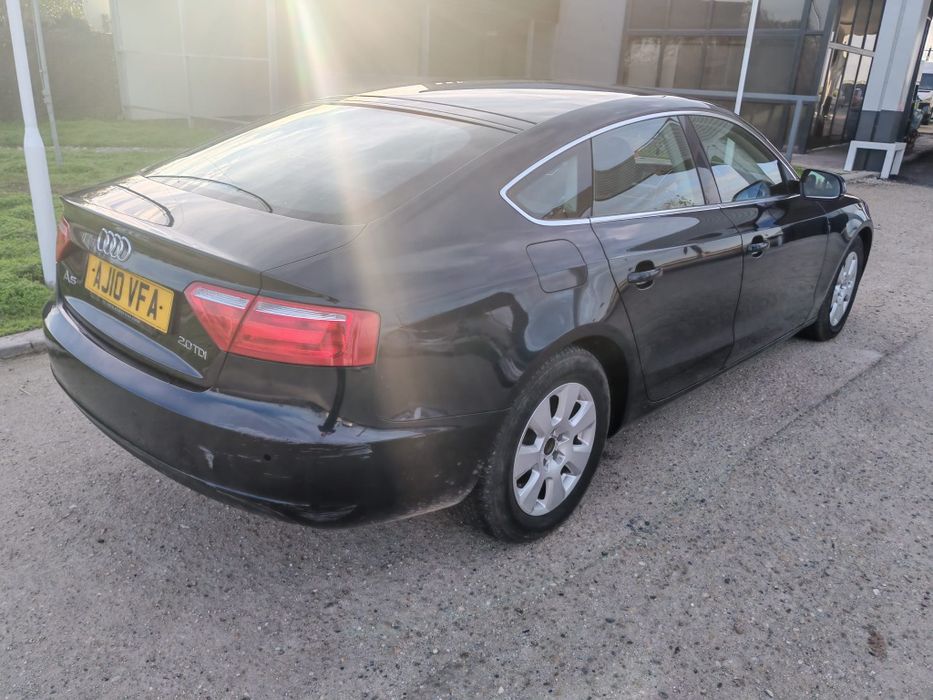 Audi a5 4 usi 2.0 manual